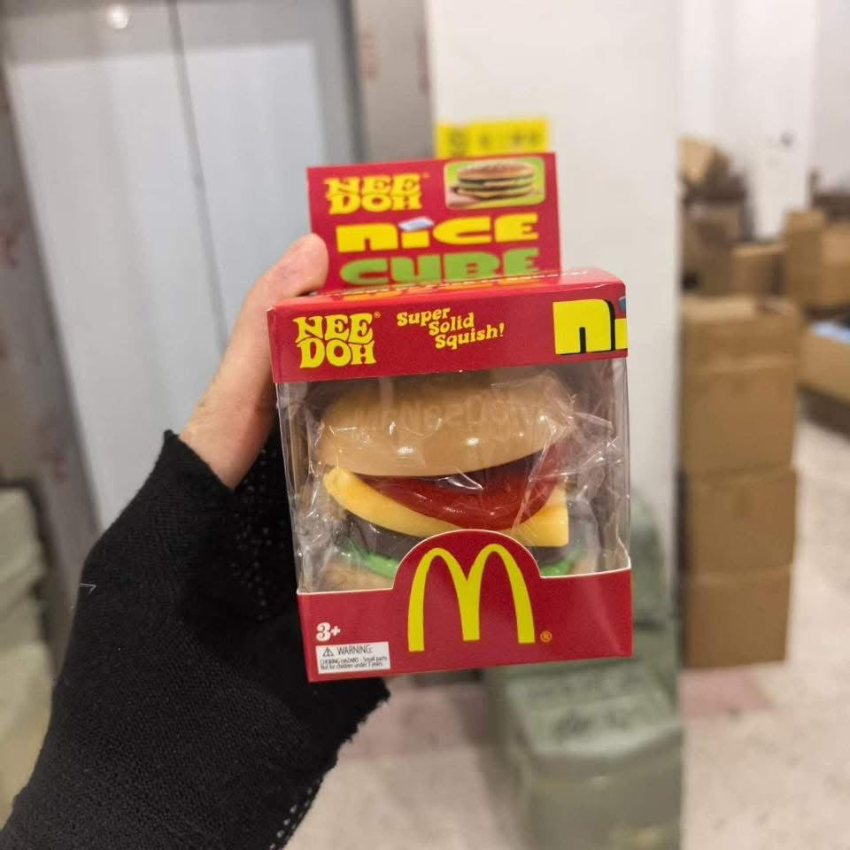 RTS - MCD HAMBURGER SQUISH