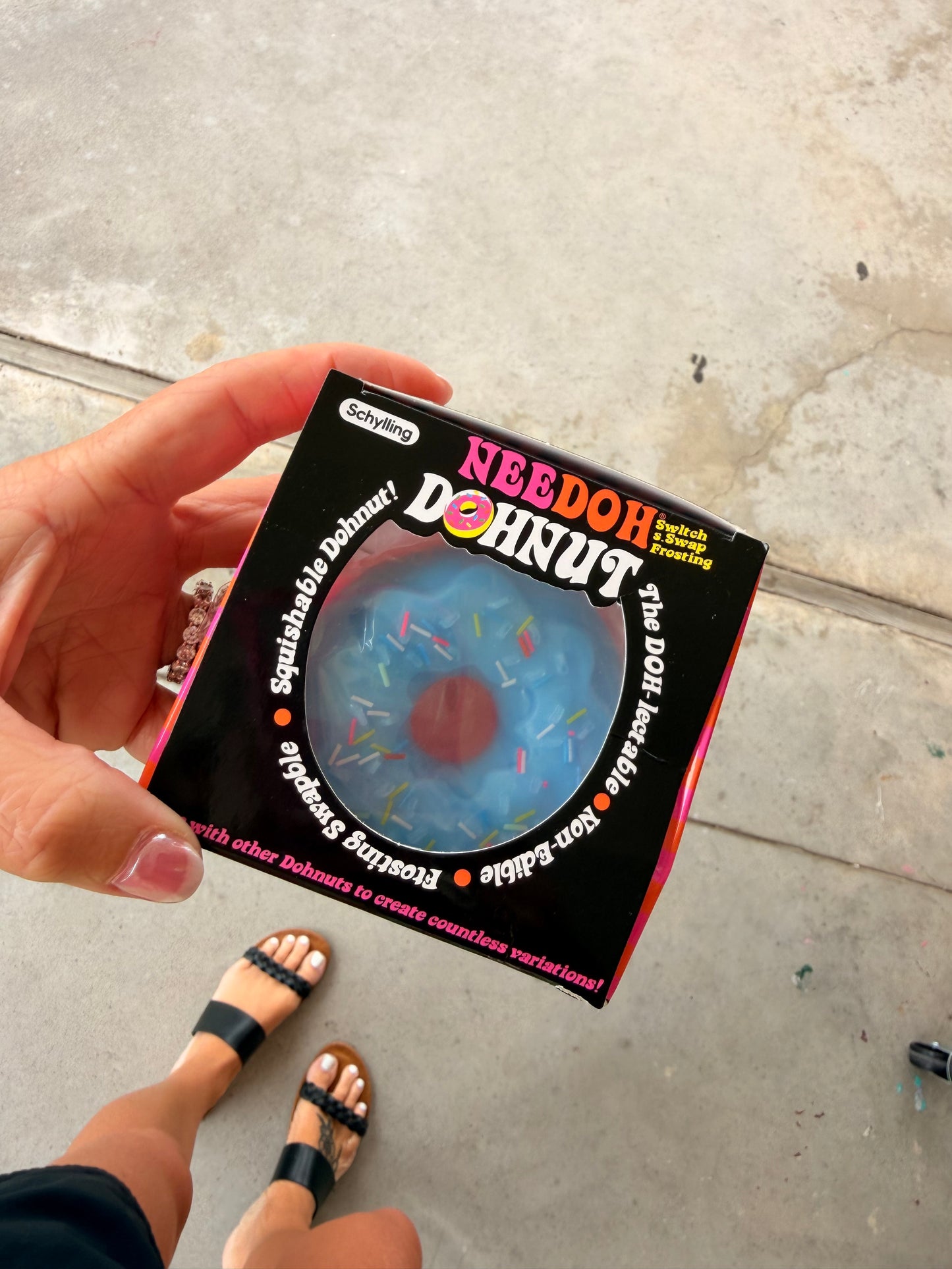 RTS - KNEE DOE DONUT SQUISHY