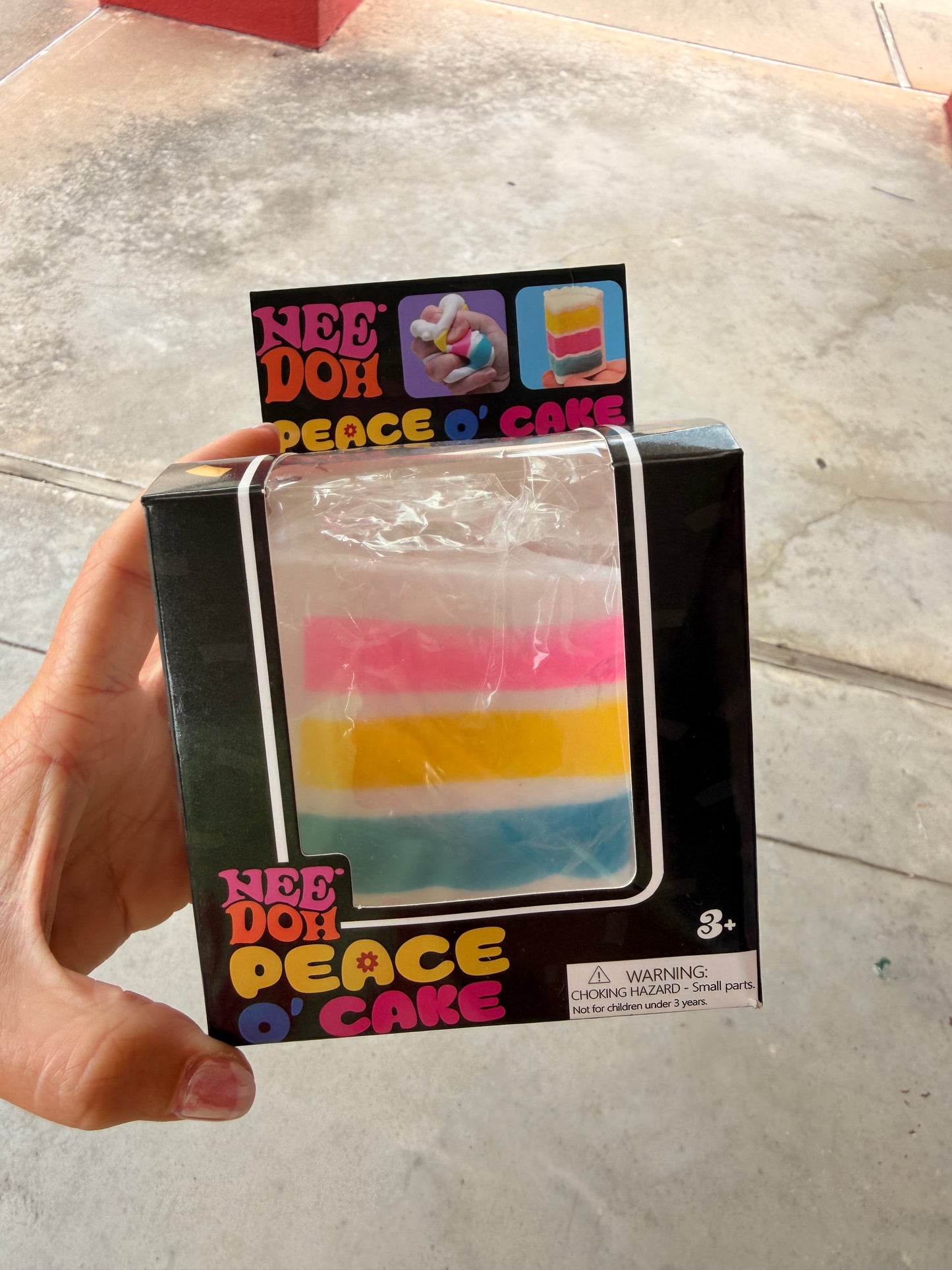 RTS - KNEE DOE LARGE PEACE OF CAKE SQUISHY