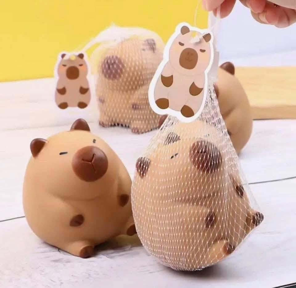RTS - CAPYBARA SQUISHY