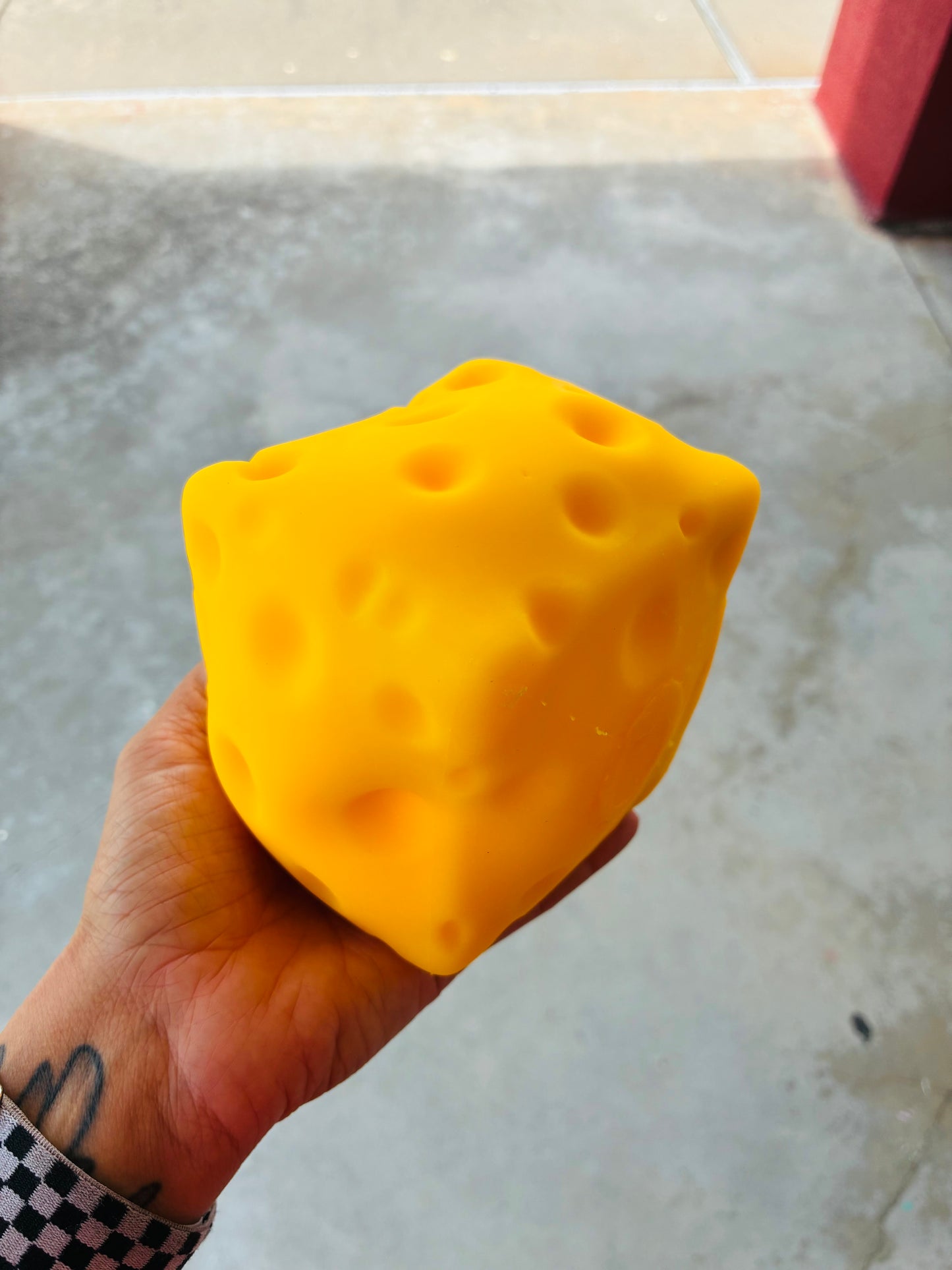 RTS - JUMBO CHEESE BLOCK