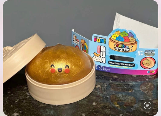 RTS - GOLD RARE DUMPLING SQUISHY